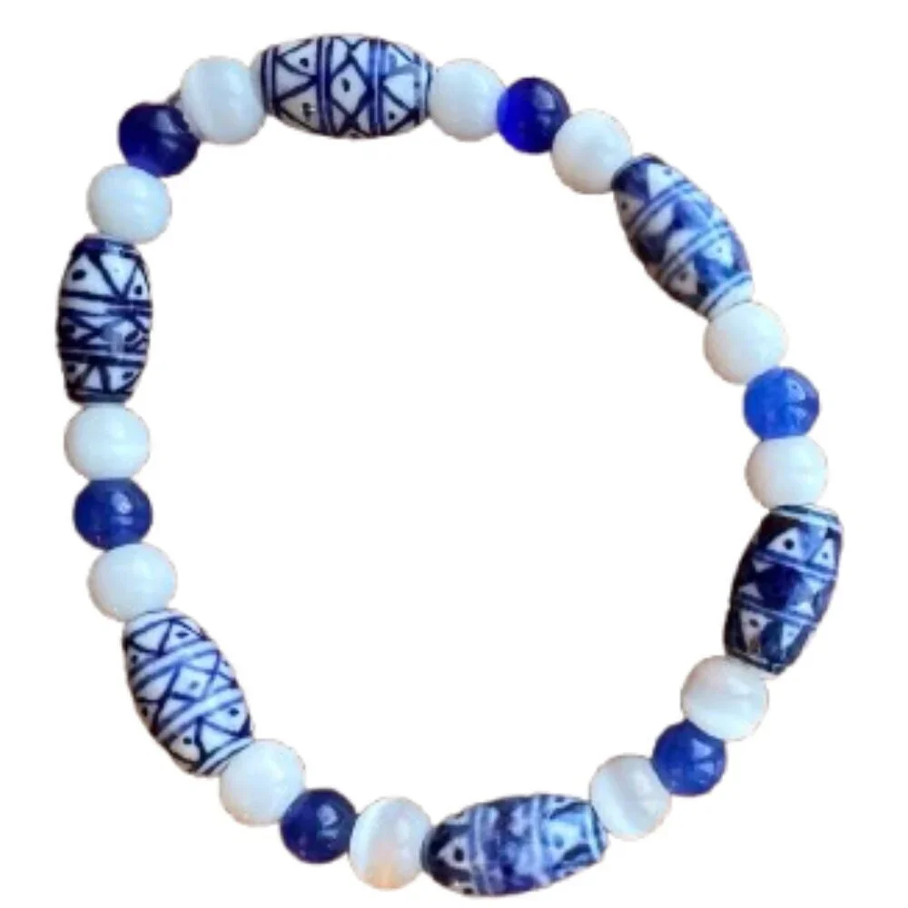 Vintage Blue & White Porcelain Beaded Stretch Bracelet (MJW024)